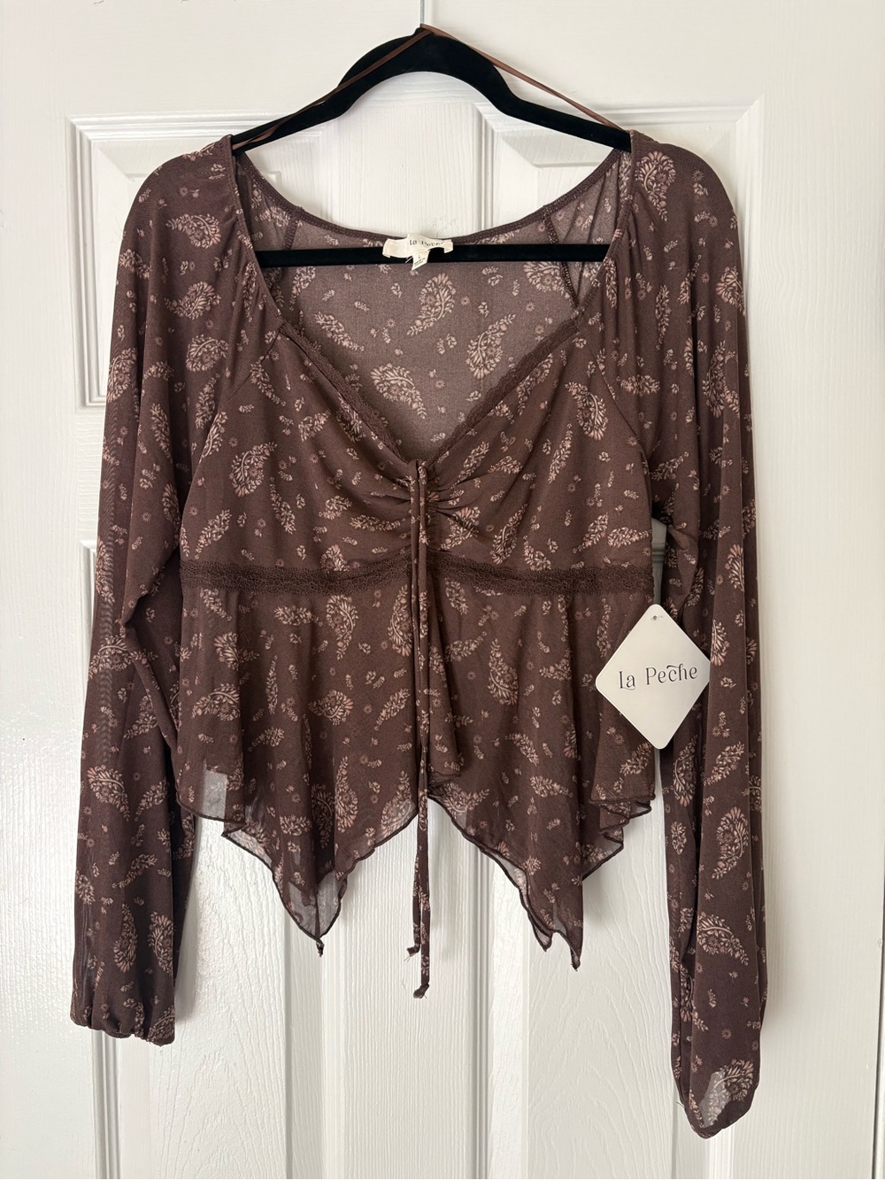 NWT Sz L- La Peche Cropped Baby Doll Top Brown Floral Lace Peplum-like Hem